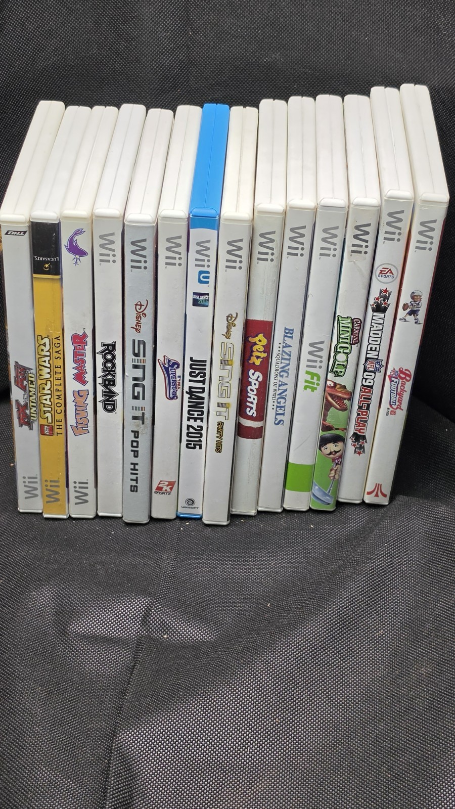 Nintendo Wii – 14 Game Lot Sports Music W/manuals and Cases All WORKING