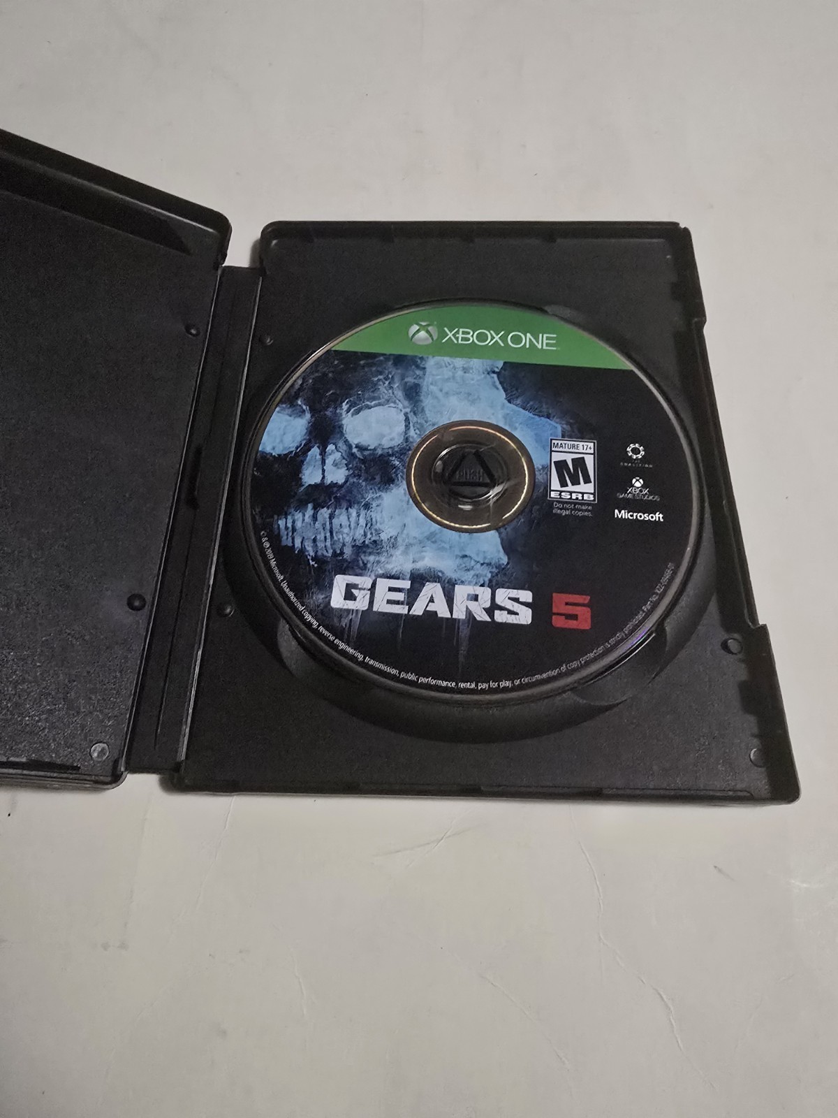 Gears 5 – Microsoft Xbox One Disk Only